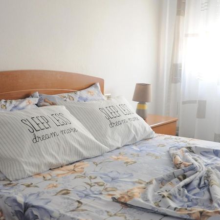 "Tata'S New Home!" Tirana Kültér fotó
