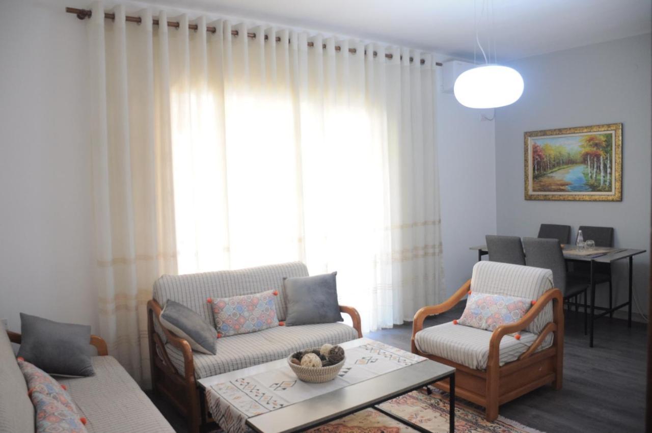 "Tata'S New Home!" Tirana Kültér fotó